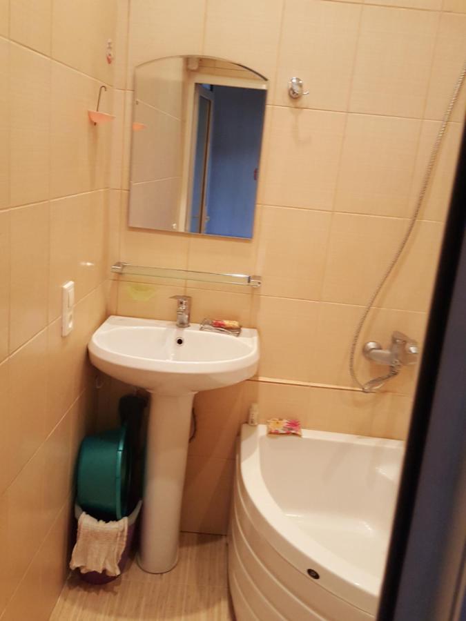 Абазинская 35 Sochumi Exterior foto