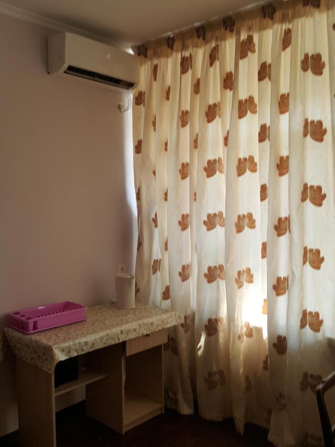 Абазинская 35 Sochumi Exterior foto